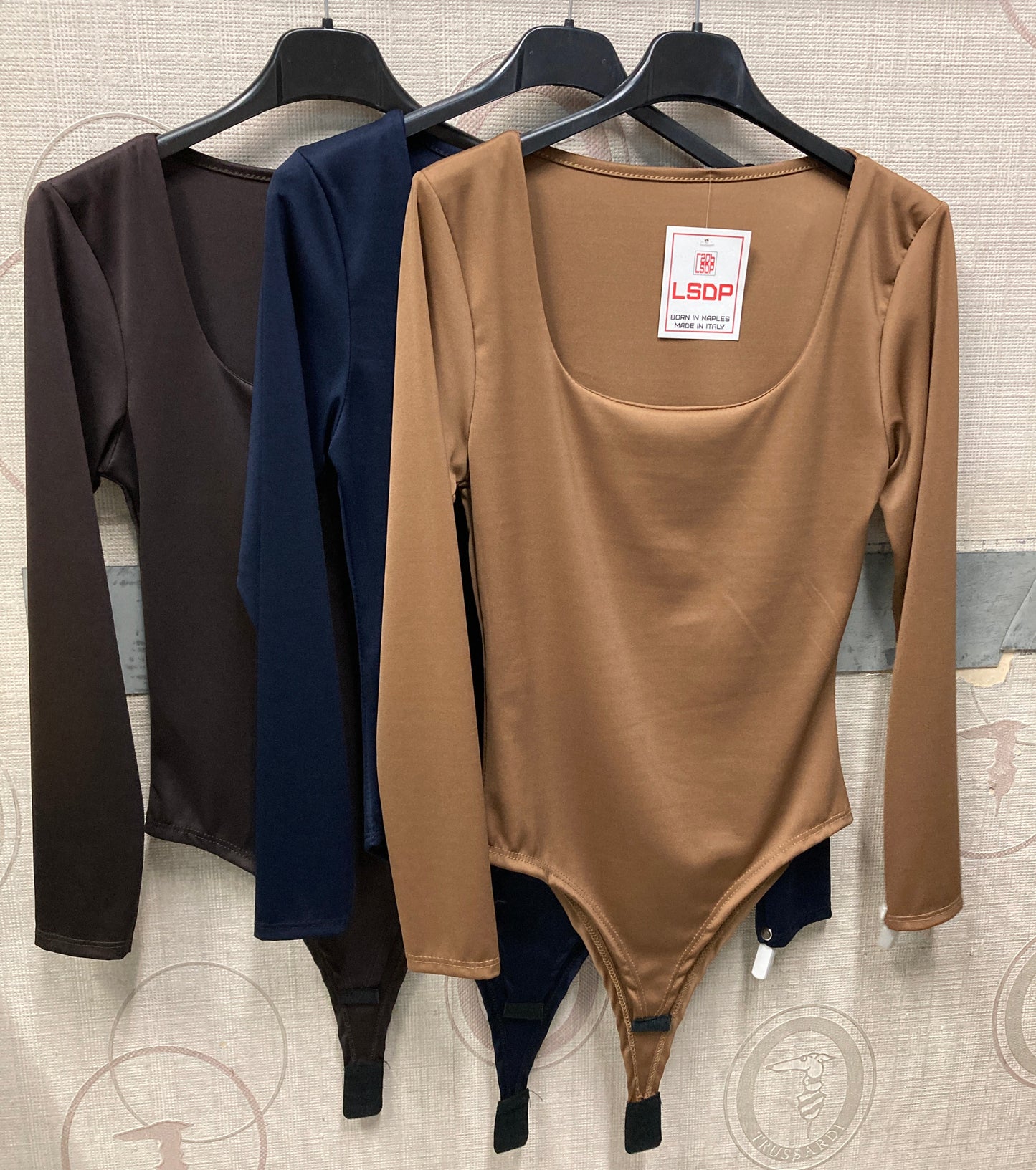 Body scollo quadrato