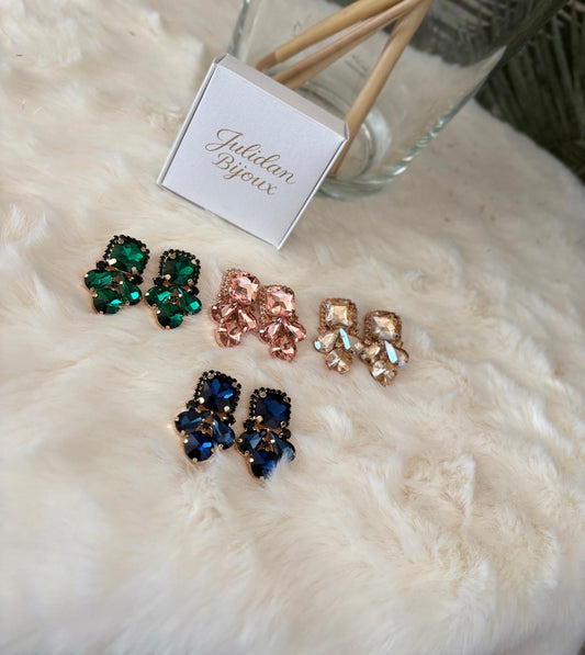 Orecchini a lobo con cristalli