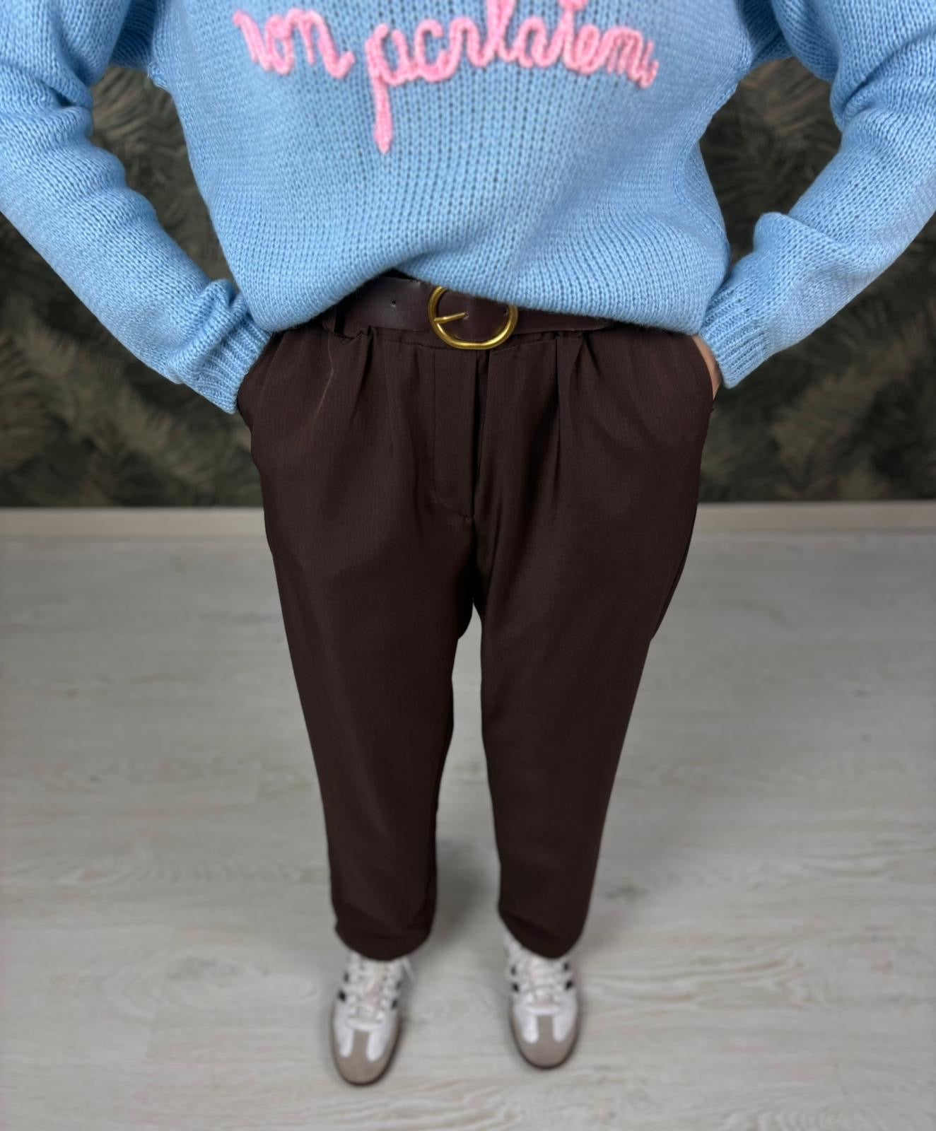 Pantalone sigaretta con cintura