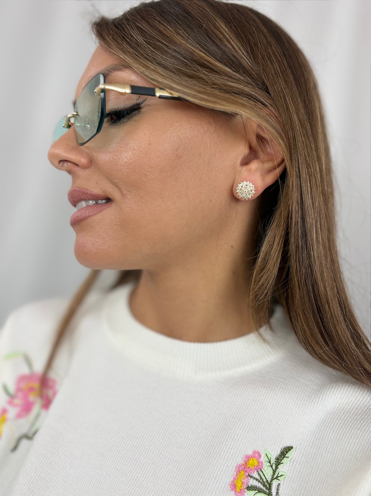 Set orecchini fiore con strass e perline