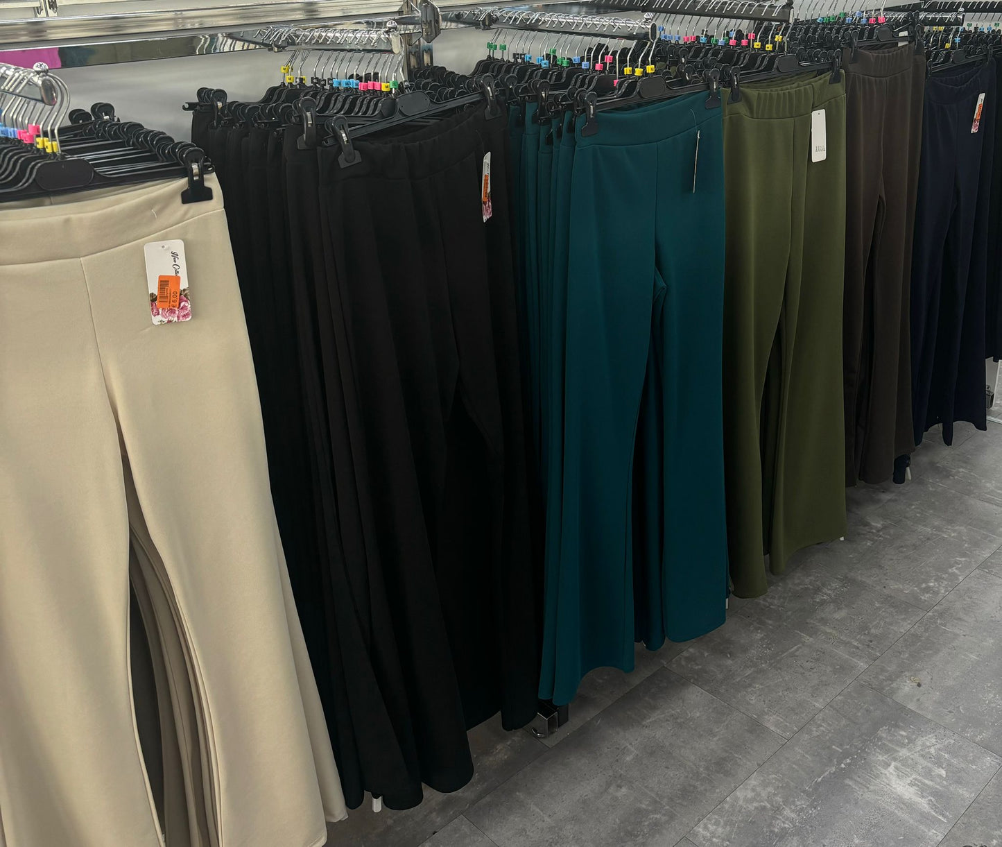 Pantalone a zampa Slim/curvy