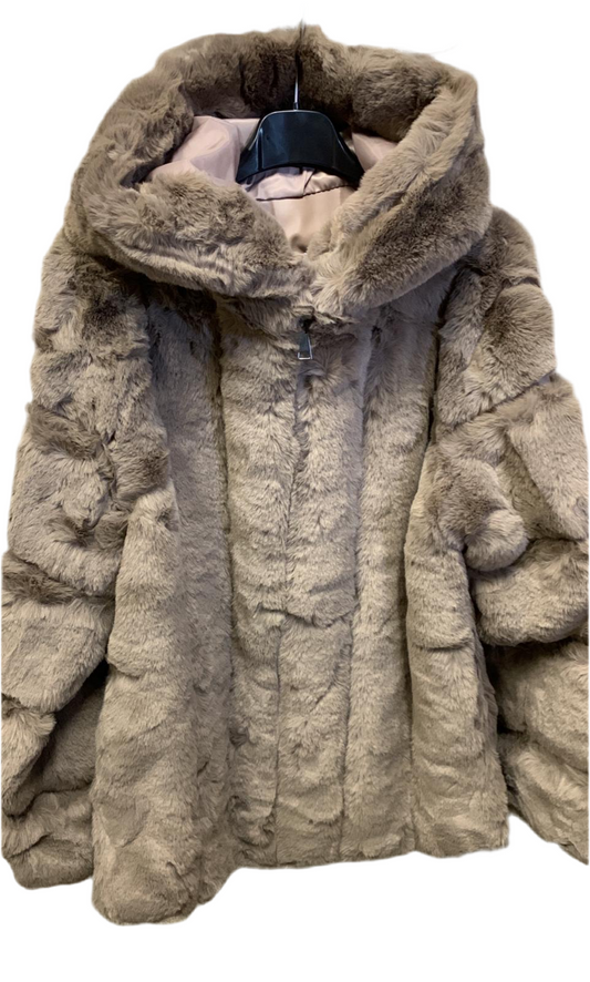 Giubbotto in ecopelliccia Silvia art-xc246008