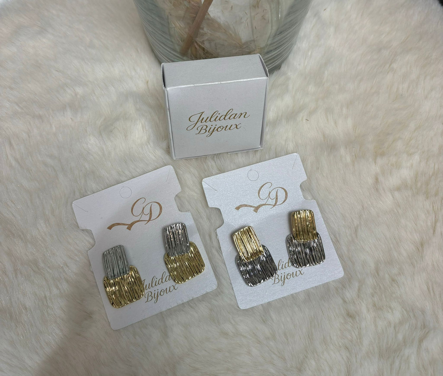 Orecchini con finitura martellata promo art.D-563