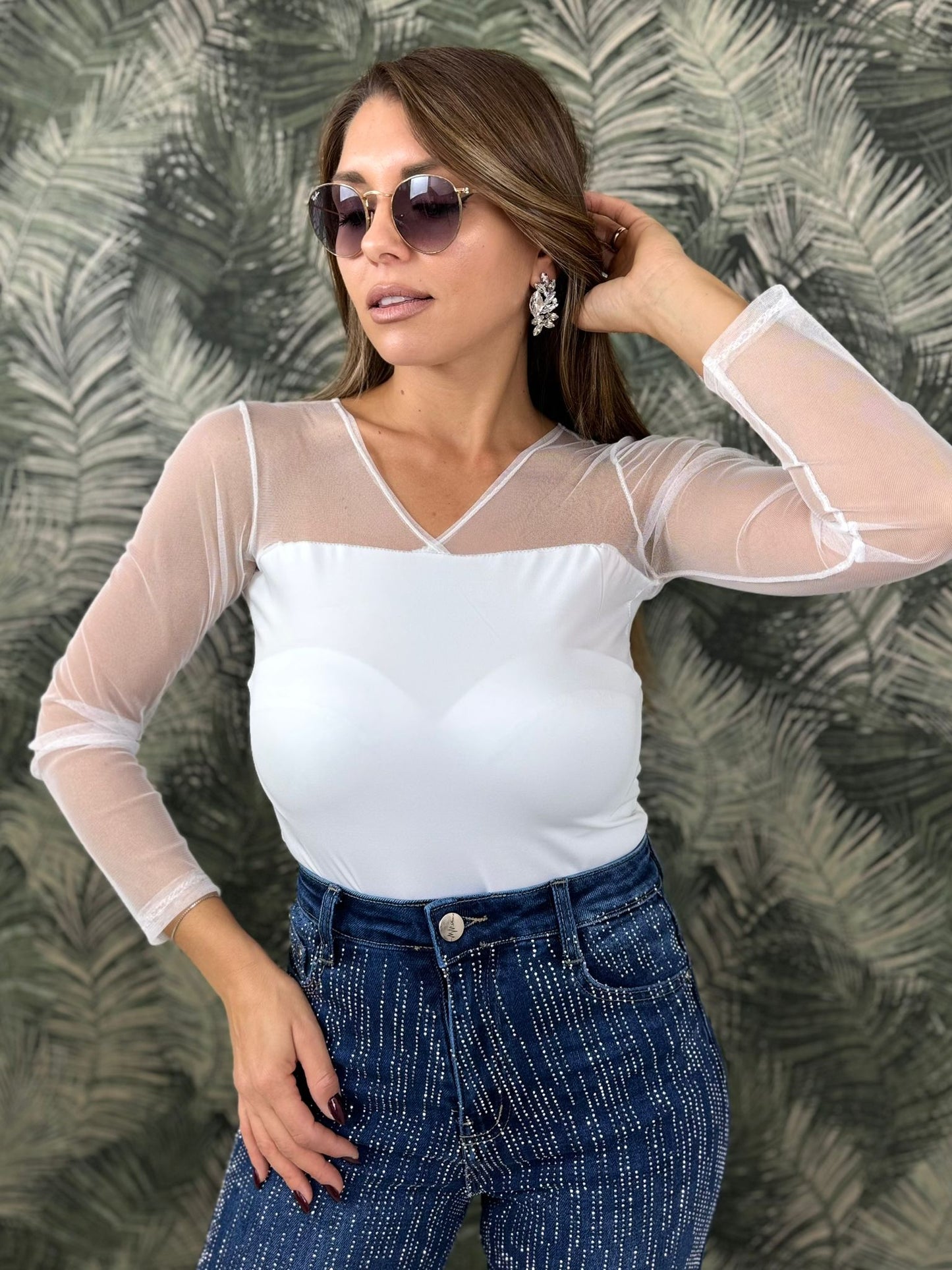 Body scollo a V con manica velata