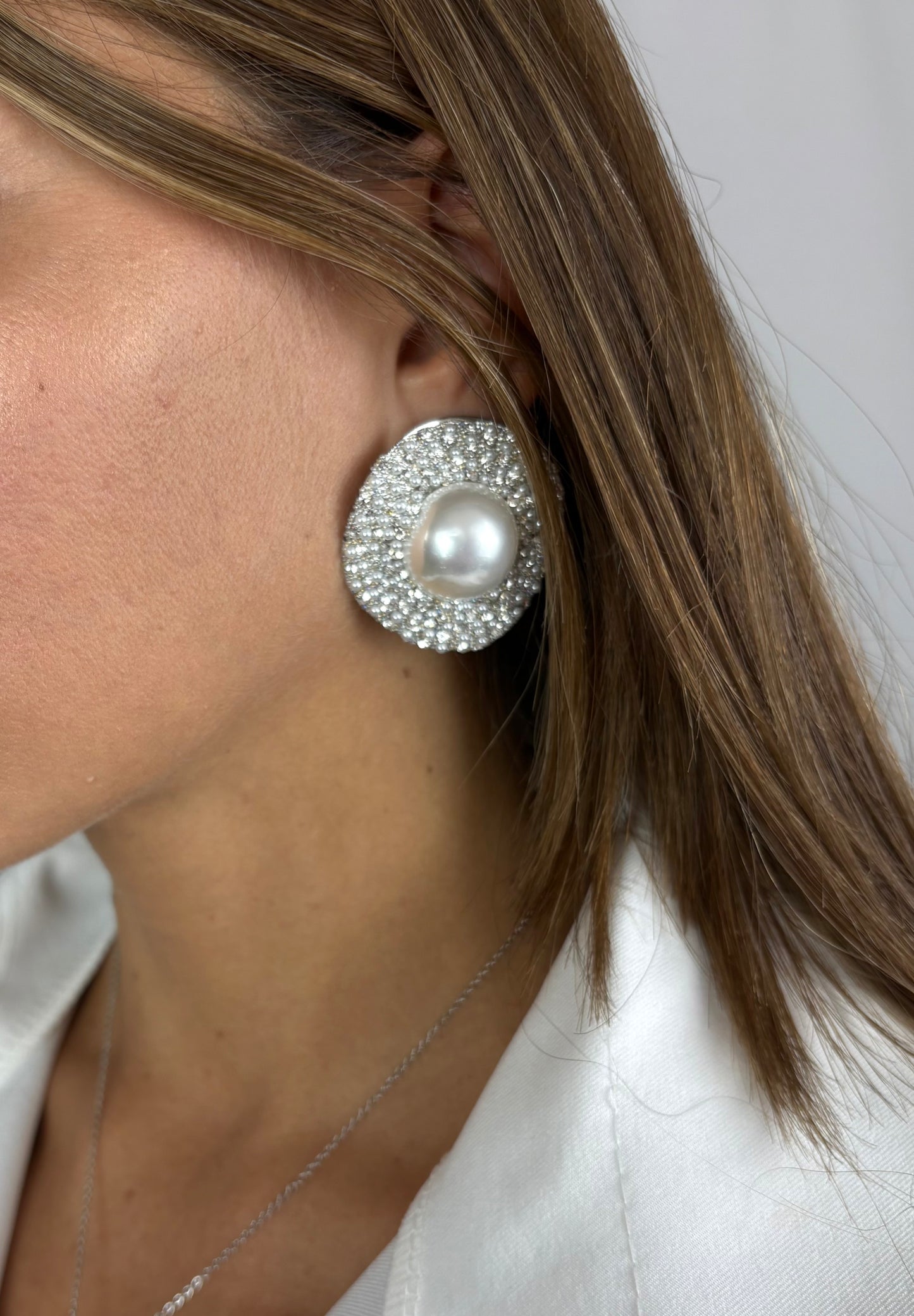 Orecchini a bottone con perle e strass (misura piccolina )