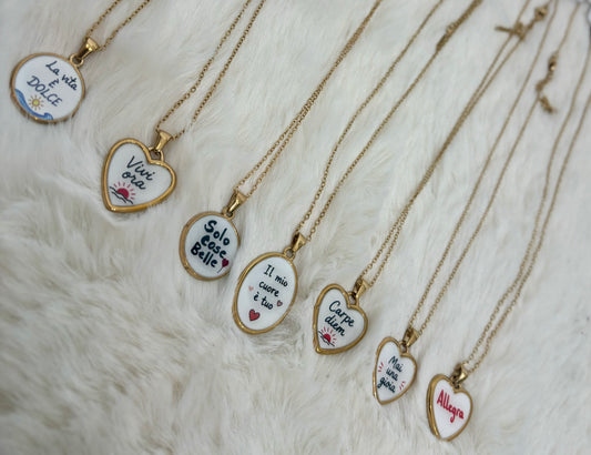 Collana Simbolika con ciondolo significativo base oro