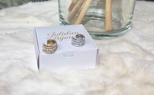 Orecchino clip con strass e perline