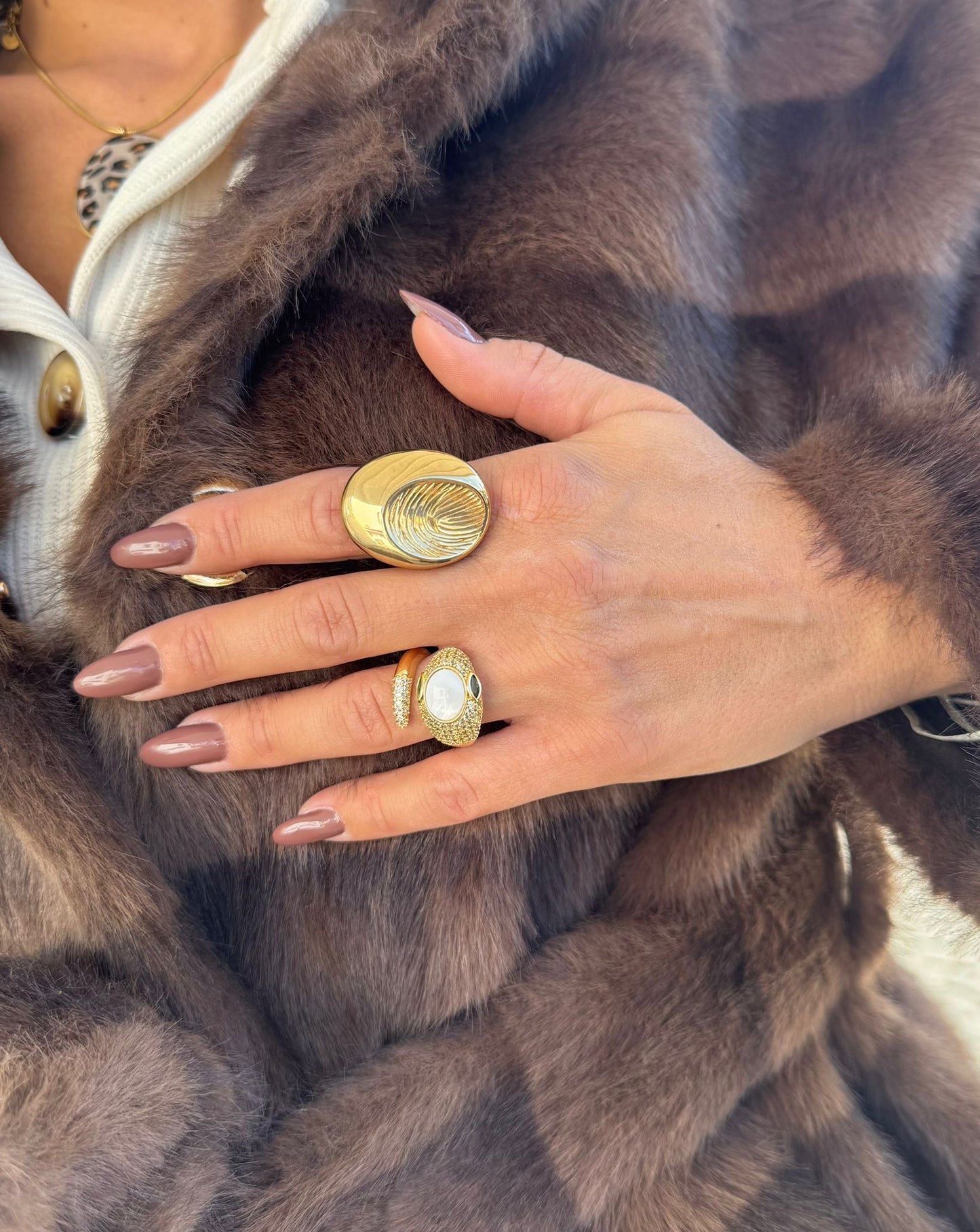 Anello con impronta digitale