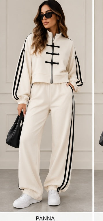 Coordset tuta crop mod.adidas con finti bottoncini