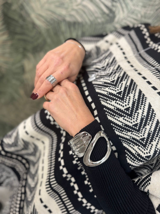 Bracciale a fascia in metallo argentato