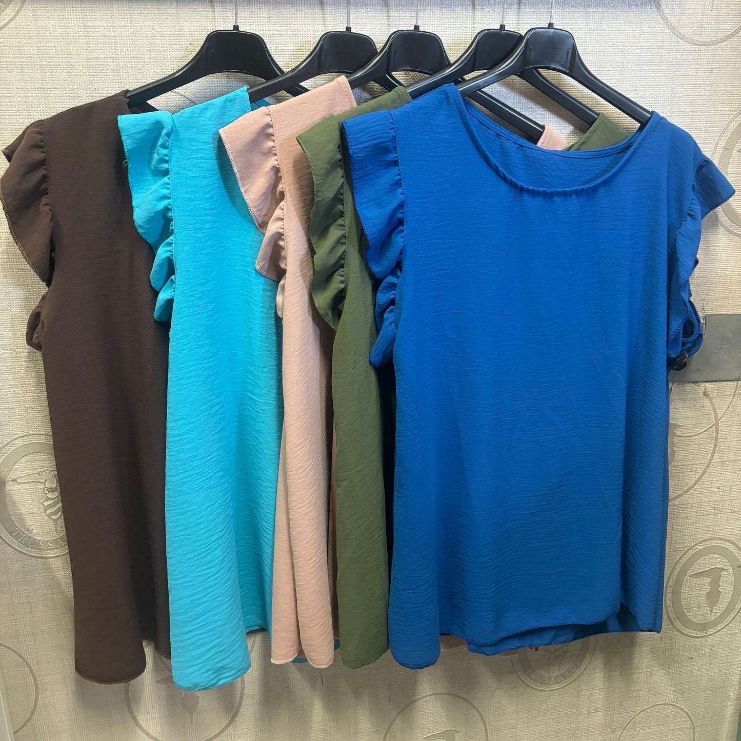 Blusa curvy con arriccio