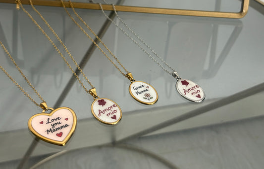 Collana Simbolika con ciondolo significativo base oro