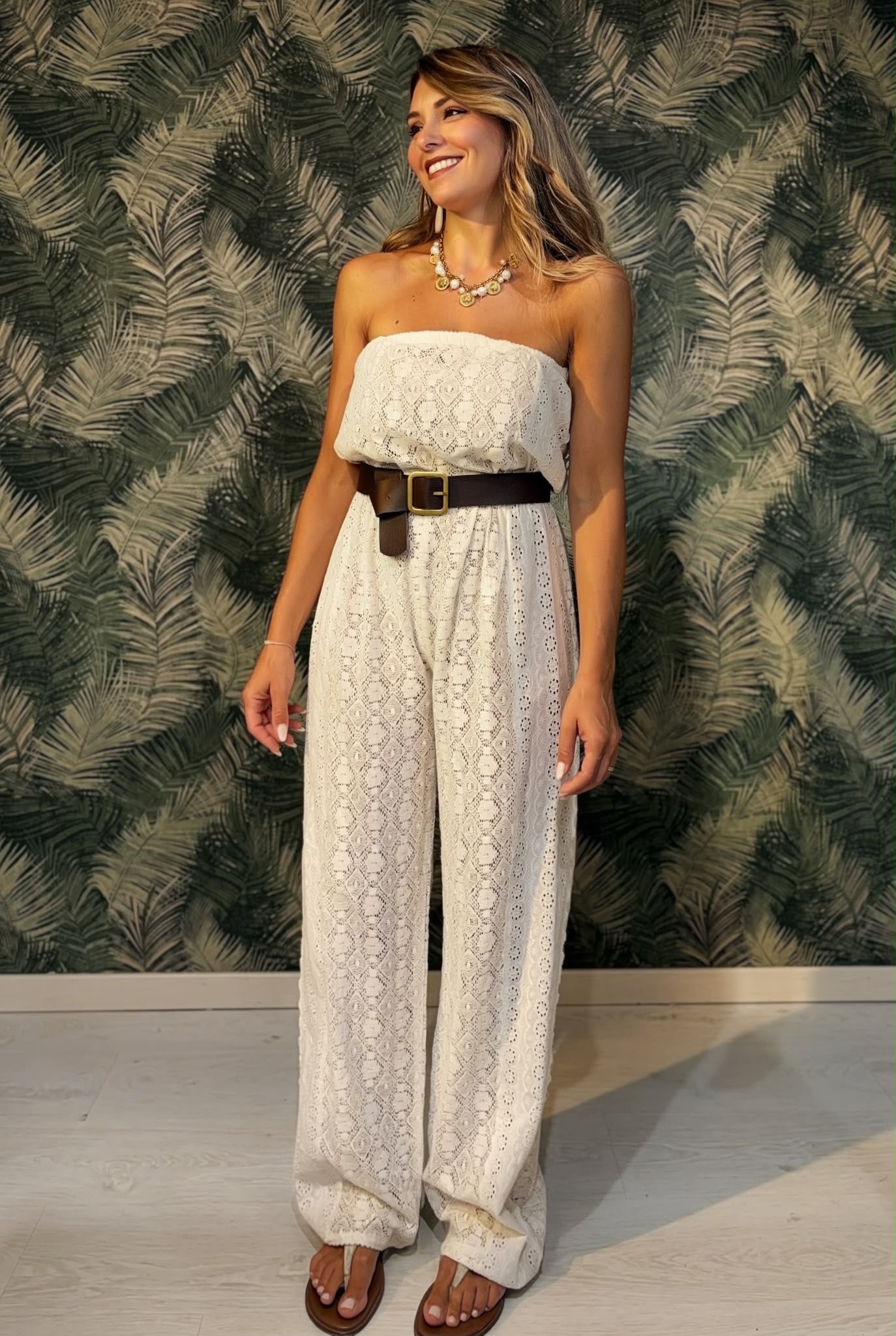 Jumpsuite in pizzo esclusa cintura