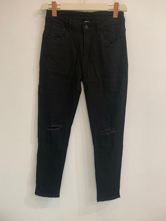 JEANS NERO CON STRAPPO ART-8348